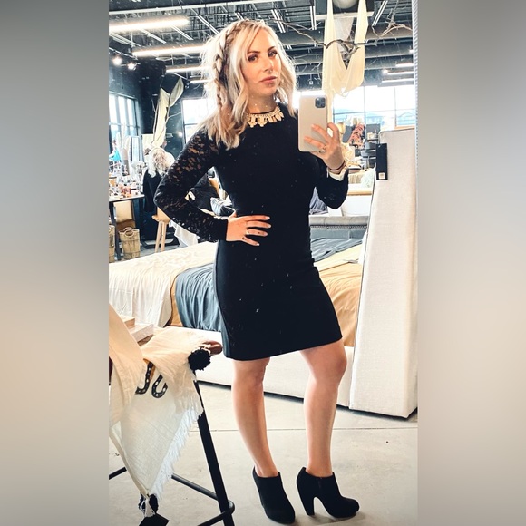 Posher, Amelia G - Picture 10 of 12